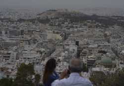 «Πάγωμα» πλειστηριασμών πρώτης κατοικίας για χρέη προς την Εφορία