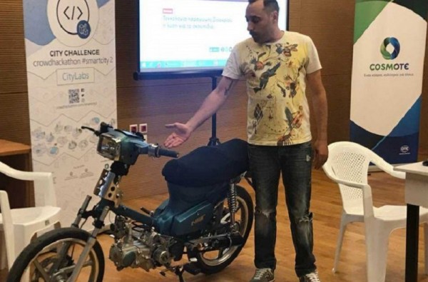 Κρήτη: Αυτό είναι το «παπάκι» που μπορεί να κινείται με...τσικουδιά! (pic)