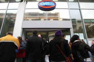 Ν. Ηλιόπουλος: Αρχές Ιουνίου η πρόσκληση του ΟΑΕΔ για το νέο πρόγραμμα κοινωφελούς εργασίας σε δήμους