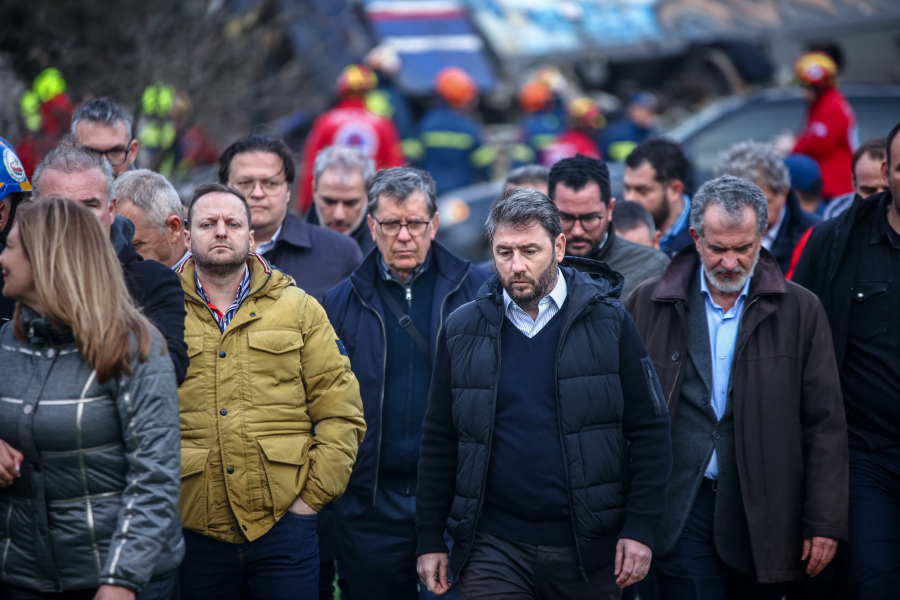 O Νίκος Ανδρουλάκης πάει τα ελληνικά τρένα στην Ευρωπαϊκή Επιτροπή