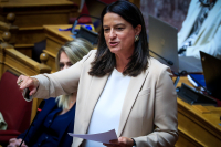 Κεραμέως για 13ωρο: Εργαζόμενοι και επιχειρήσεις ήρθαν με αυτό το αίτημα