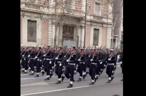Με τα συνθήματα που έδωσαν αφορμή στην Τουρκία να μπει στην Κύπρο