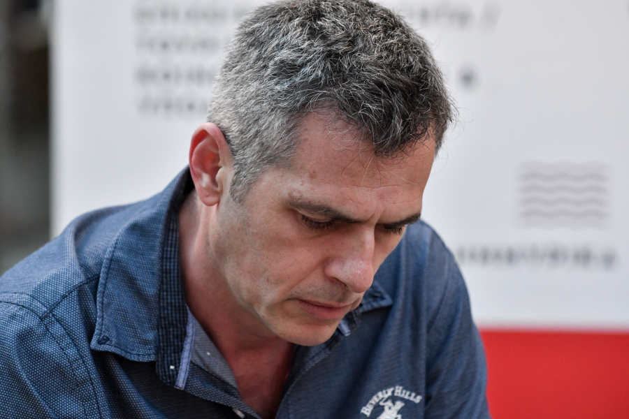 «Έρχονται κάτι τέτοιες απλές στιγμές που δεν ξεχωρίζουν γιορτές ή διακοπές», στο νοσοκομείο η κόρη του Μάριου Αθανασίου