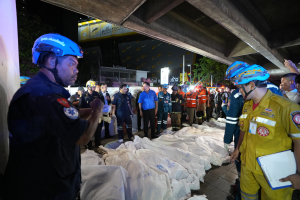 Τραγωδία στην Μπανγκόκ: Τουλάχιστον 27 νεκροί από φωτιά σε μπαρ, συγκλονιστικές εικόνες