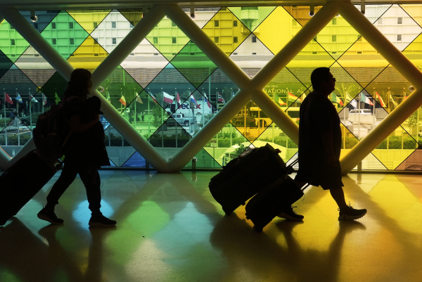 Αλλάζουν οι αποζημιώσεις για καθυστερημένες πτήσεις: «Δώρο» της ΕΕ στις αεροπορικές