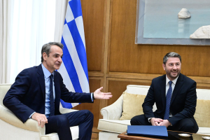 Θα στριμώξει ο Μητσοτάκης τον Ανδρουλάκη για τις Ανεξάρτητες Αρχές;