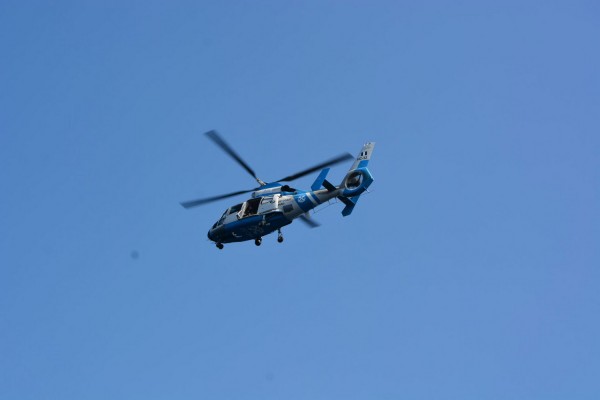 Επιχείρηση για τον απεγκλωβισμό πληρώματος φορτηγού πλοίου σε νησίδα της Μυκόνου