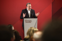 ΣΥΡΙΖΑ: Ανοίγει το μέτωπο της Οικονομίας - Τα «ψίχουλα» Μητσοτάκη μπροστά στα μέτρα Τσίπρα