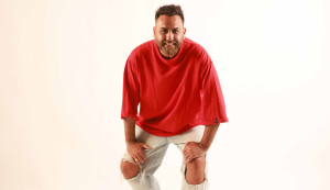 Νικόλας Φραγκιουδάκης στο Dnews: Τα viral βίντεο με τα ζώδια, η πρόταση για τηλεόραση, η παράσταση με την ξεχωριστή συμπρωταγωνίστρια