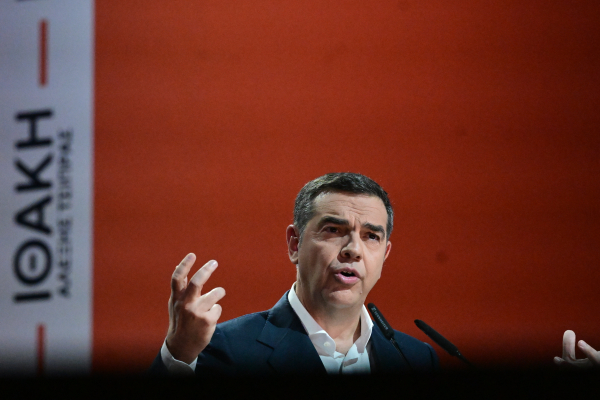 Το δίλημμα «Τσίπρας ή ΣΥΡΙΖΑ» - Η οργή στελεχών της Κουμουνδούρου