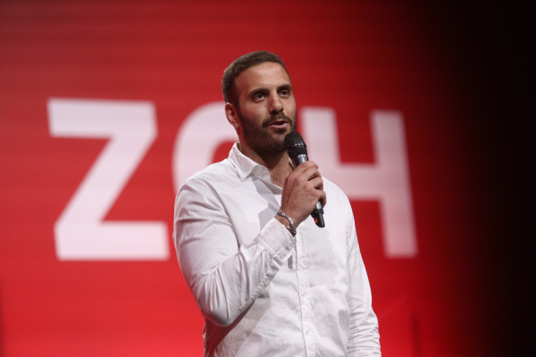 Παππάς προς Κομισιόν: Νέο σκάνδαλο με ανύπαρκτες οργανώσεις νεολαίας στο Erasmus+;