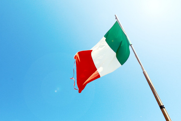Ιταλία: Το Δημοκρατικό Κόμμα και το Κίνημα Πέντε Αστέρων συζητούν για σχηματισμό κυβέρνησης - 24 ώρες για τη λήξη της προθεσμίας