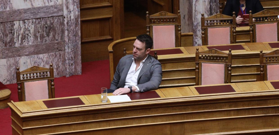 Γάμος ομόφυλων: Στην Βουλή ο Στέφανος Κασσελάκης – Μπήκε και στην Ολομέλεια