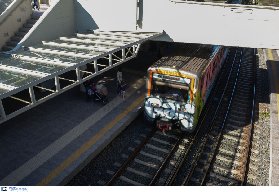 «Φρένο» στους συρμούς του ΗΣΑΠ - Μπήκαν άτομα στις γραμμές