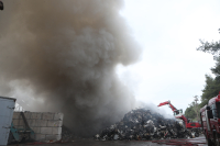 Θεσσαλονίκη: Υπό έλεγχο η φωτιά σε χώρο ανακύκλωσης – Ήχησε νωρίτερα το 112