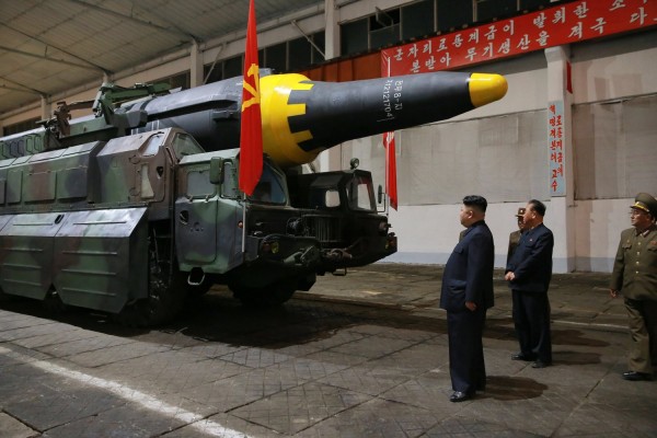 NYT: Η Ουκρανία βοήθησε τον Κιμ να κατασκευάσει πυραύλους!