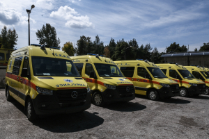 Νέα ασθενοφόρα για το ΕΚΑΒ από δωρεές του ειδικού λογαριασμού Covid19