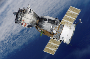 Δορυφόρος από ελληνικό ΑΕΙ θα μελετήσει την ατμόσφαιρα μεταξύ Γης και διαστήματος
