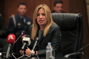 Γεννηματά: Στοχεύουν στην εξόντωση της μεσαίας τάξης