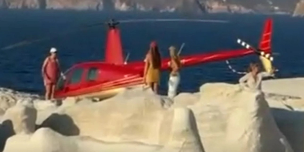Σαρακήνικο: Παρέμβαση εισαγγελέα για το ελικόπτερο που προσγειώθηκε ανάμεσα στους λουόμενους