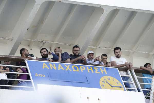 Αρχές του 2017 η μεταφορά μέχρι 2.000 προσφύγων στην Κρήτη