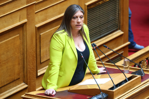Κωνσταντοπούλου για Ηλιούπολη: Τα κορίτσια βούτηξαν στο κενό λόγω αποτυχίας της Πολιτείας να τα προστατεύσει