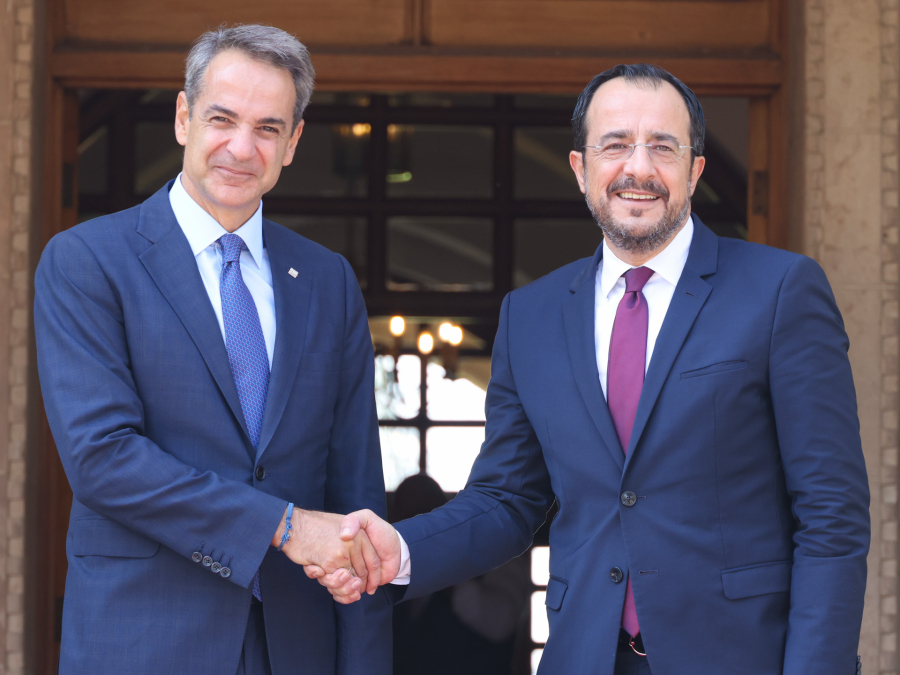 Στην ίδια γραμμή Μητσοτάκης - Χριστοδουλίδης για το Κυπριακό