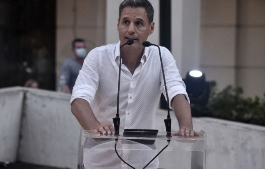 Γρηγόρης Πετράκος για την περιουσία Τράγκα: Χορέψτε κοτούλες πάνω απ' το φρέσκο χώμα