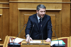 Δύσκολες μέρες για τον Ν. Ανδρουλάκη