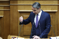 Ο Μητσοτάκης απέρριπτε ασυμβίβαστο βουλευτή - υπουργού το 2025, τι άλλαξε χθες;