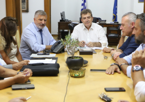Οι προτάσεις του ΙΣΑ για την ανασυγκρότηση της υγείας στα χέρια του Χρυσοχοΐδη