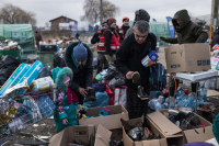 Το ανθρώπινο δράμα του πολέμου στην Ουκρανία: Πάνω από δύο εκατομμύρια οι πρόσφυγες, σε ποιες χώρες βρήκαν καταφύγιο