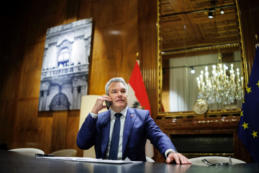 Αυστρία: Διακόπηκαν οι διαπραγματεύσεις για κυβερνητική συμμαχία - Παραιτείται ο καγκελάριος