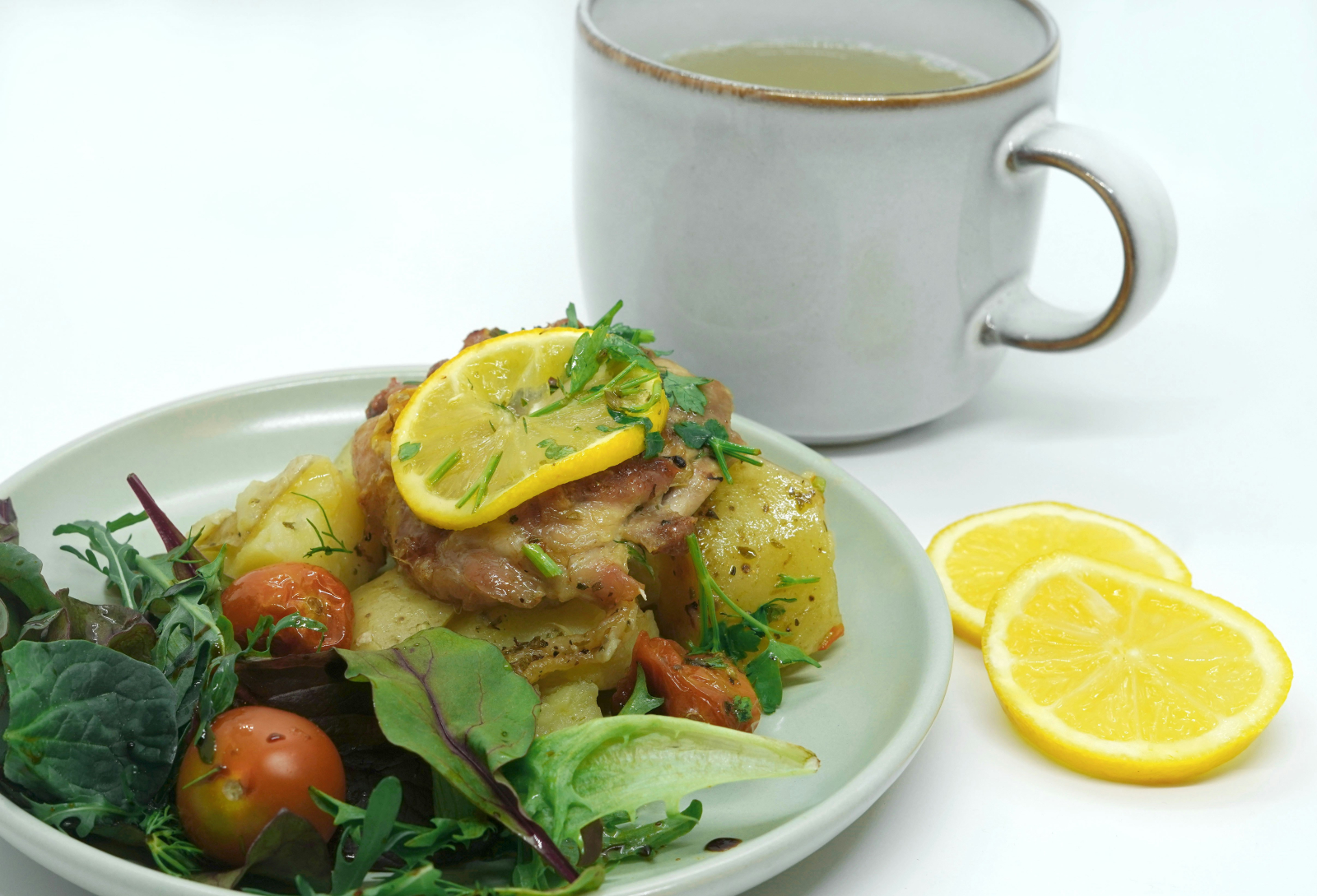 Νέα έρευνα αποκαλύπτει τις τροφές που αυξάνουν τον κίνδυνο καρκίνου στο γαστρεντερικό