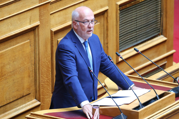 Ο Φλωρίδης στο στόχαστρο