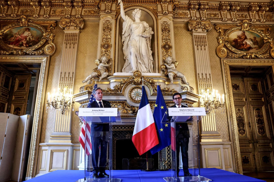 Η Γαλλία έρχεται σε ρήξη με δυτικούς συμμάχους της: Υποστηρίζει την απόφαση του ΔΠΔ για Νετανιάχου