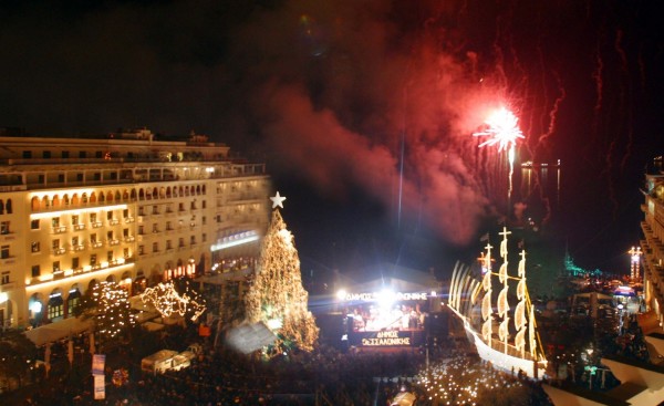 Με πρόταση γάμου και «κουμπάρο» τον Γιάννη Μπουτάρη μπήκε το 2018 στην Θεσσαλονίκη