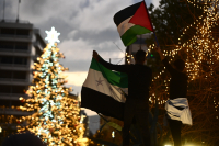 Δάκρυα χαράς σε Αθήνα, Βερολίνο, Λονδίνο - Σύροι πανηγυρίζουν την πτώση Άσαντ