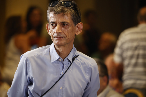 Ο αγαπημένος της δεξιάς -ενίοτε και ακροδεξιών