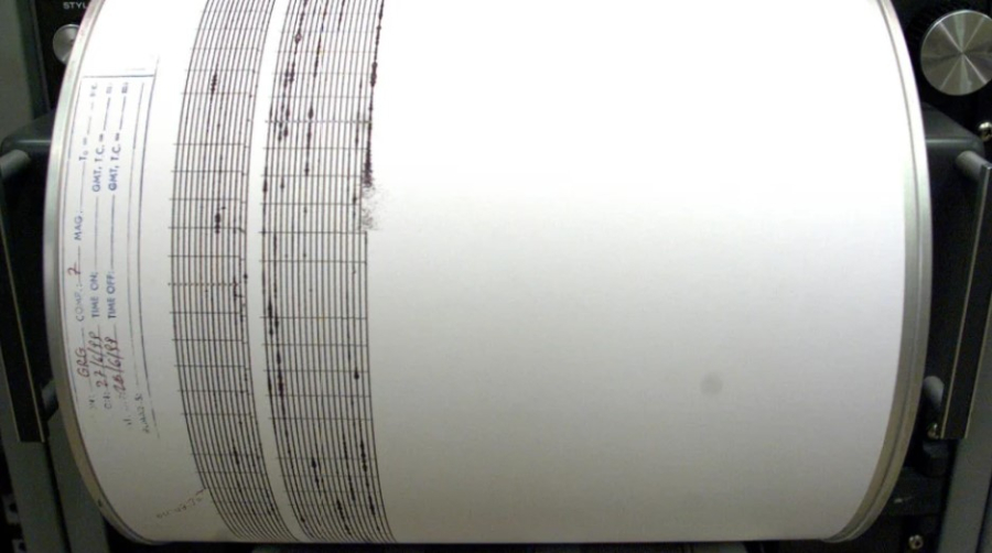 Σεισμός τώρα στην Εύβοια