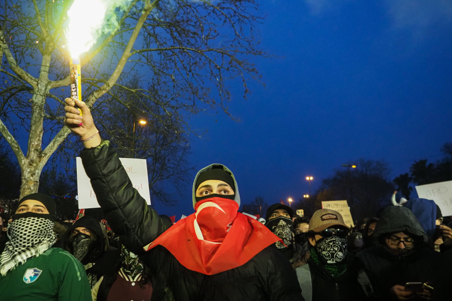 «Καζάνι που βράζει» η Τουρκία: «Έγκλειστος ή όχι ο Ιμάμογλου θα σας νικήσει»