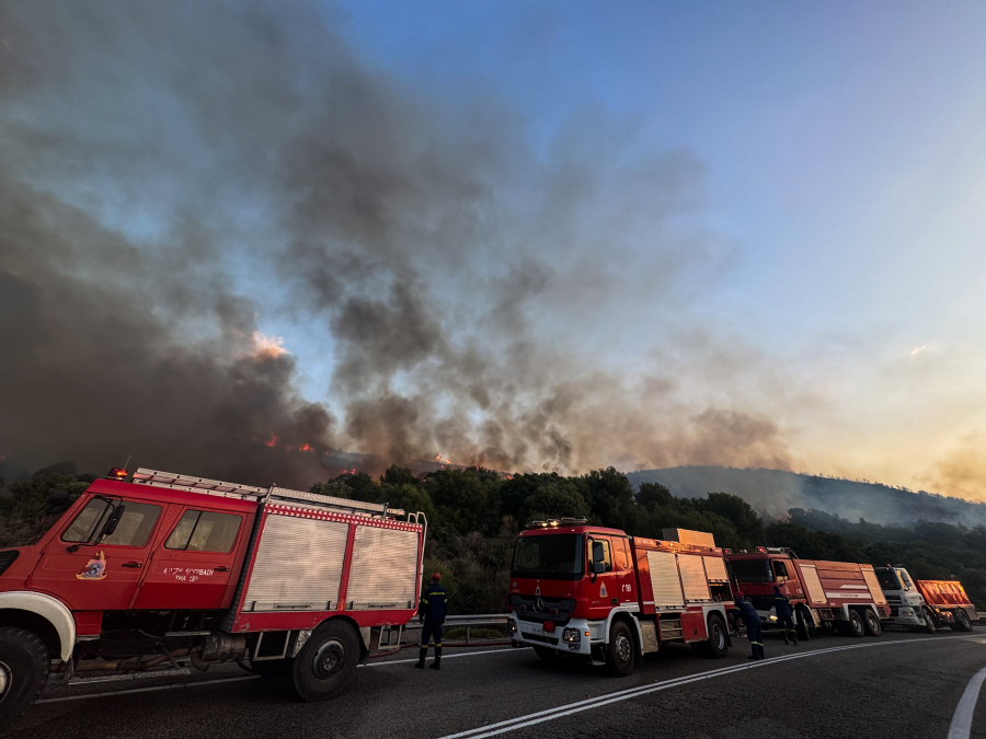 Φωτιά τώρα στην Ήπειρο: Επιχειρούν εναέρια μέσα στη Γλυκή