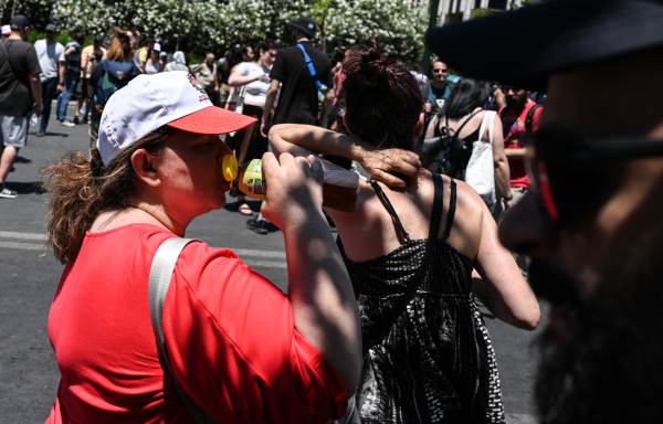 Έκτακτα μέτρα από τον Δήμο Αθηναίων λόγω υψηλών θερμοκρασιών