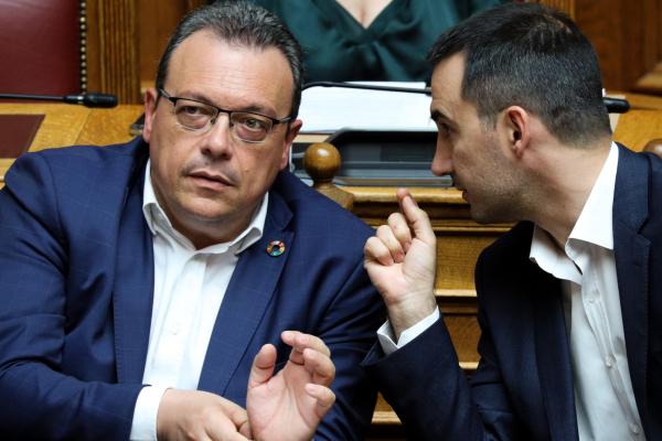 Τελευταία ζαριά για ΣΥΡΙΖΑ - Νέα Αριστερά