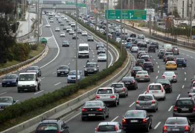 Τέλη κυκλοφορίας 2017 και κατάθεση πινακίδων έως τη Δευτέρα - Οδηγίες απο το Taxis