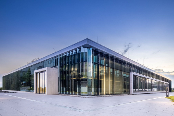 Dnews αποκλειστικό: Μπήκαμε πρώτοι στο καινούργιο «hot spot» της μικροσκοπίας στην Ευρώπη (φώτο+βίντεο)