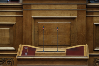 Η δύναμη των κομμάτων μετά την ανεξαρτητοποίηση Τζάκρη και Πούλου