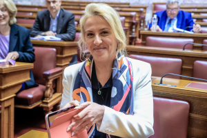 Δεν θα παραβρεθεί στη «Γιορτή της Δημοκρατίας» η ΚΟ του ΣΥΡΙΖΑ: «Μετέχουν νοσταλγοί της χούντας και εκπρόσωποι της ακροδεξιάς»