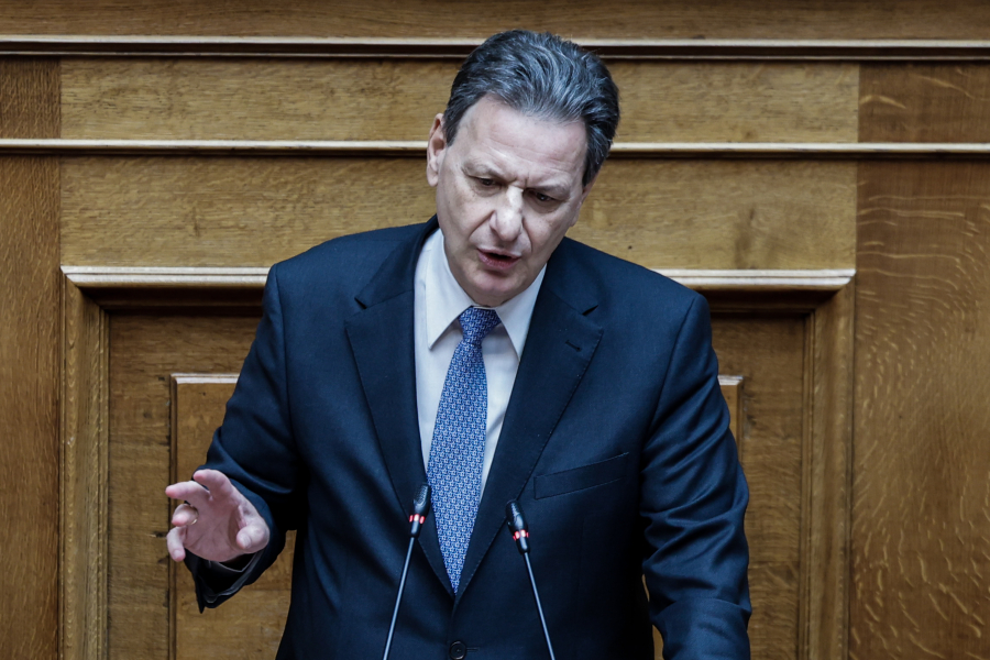 Τα «μαζεύει» άρον άρον ο ΥΠΕΝ - «Όχι βιασύνη» στην επιλογή χρώματος στο τιμολόγιο ρεύματος