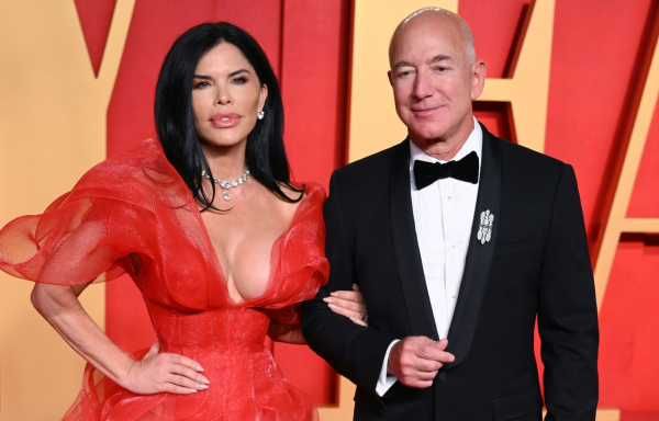 Γάμος Μπέζος - Σάντσεζ: Oσα ξέρουμε μέχρι στιγμής - Πού και πότε θα γίνει